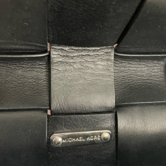 Michael Kors black clutch - Picture 2 of 5